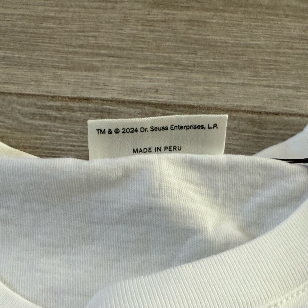 Men's KITH for The Grinch Sign khm032956-101 Vintage Tee White Sz Large New - Picture 4 of 9